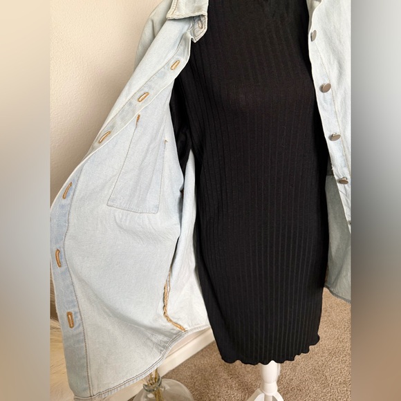 Light Blue Denim Oversized Leopard design Jacket - Picture 5 of 11